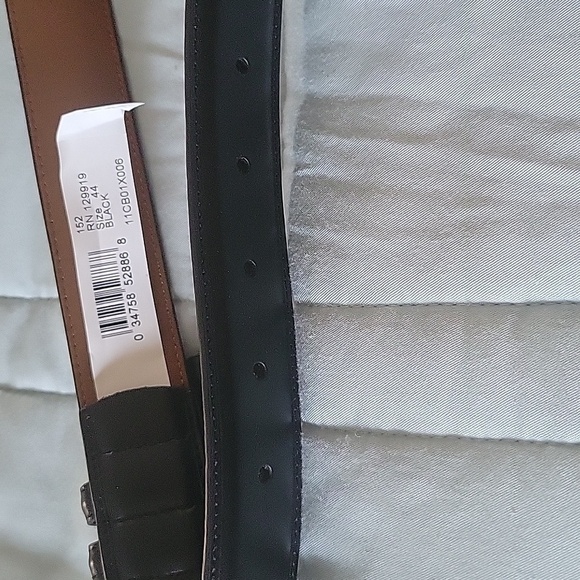 Croft and Barrow NWT mens 44 black leather belt NWT soft leather! - Picture 4 of 5